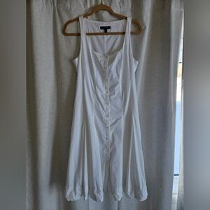 White Sleeveless Dress